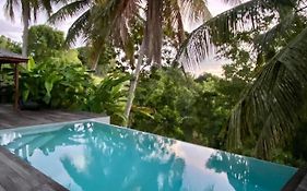 Studio Le Gosier, Wi-Fi, Piscine Dans Gite
